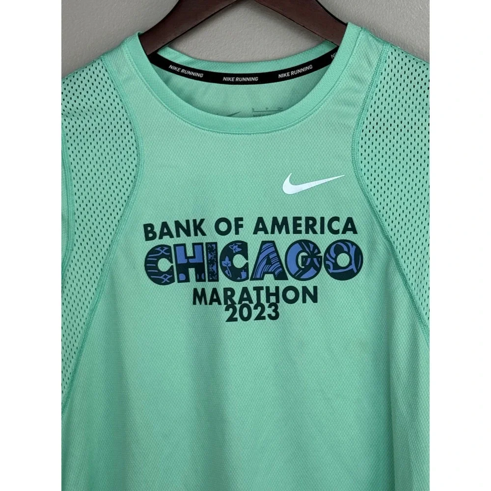 Nike Chicago Marathon 2023 Dri-FIT Running Shirt Womens Small Mint Green Mesh